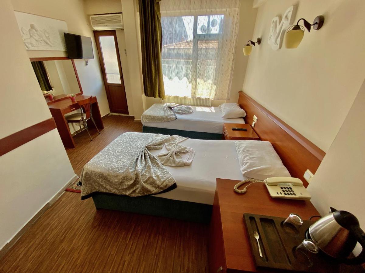 Kadikoy Kervansaray Hotel Istanbul Exterior photo